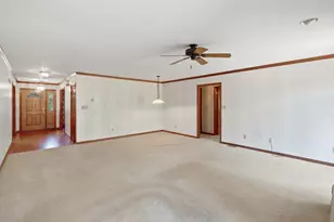 1206 Boxwood Dr, Munster, IN 46321 - Photo 18