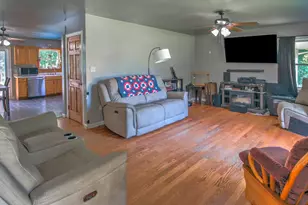 415 Woodlawn Ave, Michigan City, IN 46360 - Photo 8
