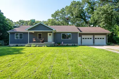 415 Woodlawn Avenue, Michigan City, IN 46360 - Photo 1