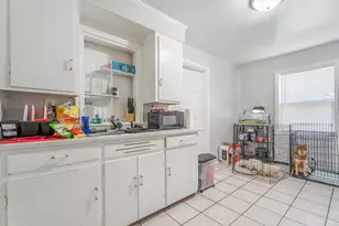 5046 Jefferson St, Gary, IN 46408 - Photo 8