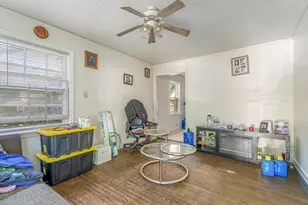 5052 Jefferson St, Gary, IN 46408 - Photo 4