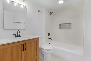 2107 W 8th Ave, Gary, IN 46404 - Photo 20