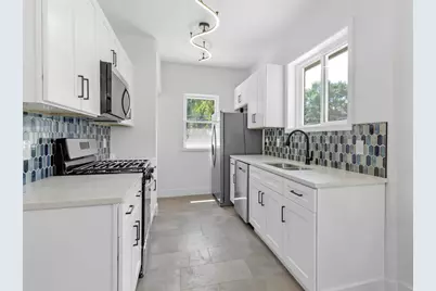 2107 W 8th Avenue, Gary, IN 46404 - Photo 14