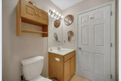 2444 W 63rd Avenue, Merrillville, IN 46410 - Photo 8