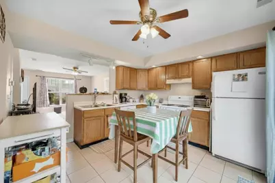 2444 W 63rd Avenue, Merrillville, IN 46410 - Photo 4