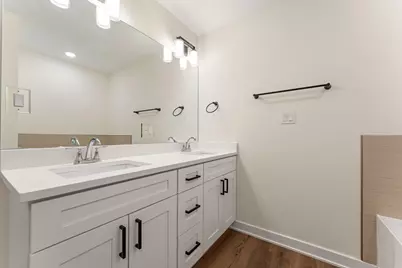9561 E Luebcke Lane, Crown Point, IN 46307 - Photo 18