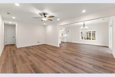 9561 E Luebcke Lane, Crown Point, IN 46307 - Photo 8