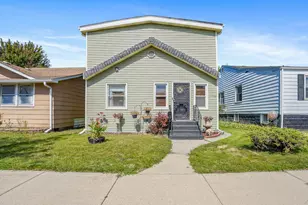 2707 163rd Pl, Hammond, IN 46323 - Photo 1
