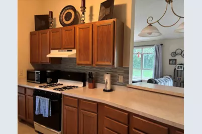 943 N Fail Road, La Porte, IN 46350 - Photo 4
