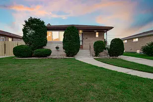 6831 New Jersey Ave, Hammond, IN 46323 - Photo 1