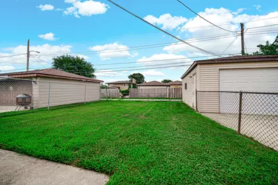 6831 New Jersey Avenue, Hammond, IN 46323 - Photo 16
