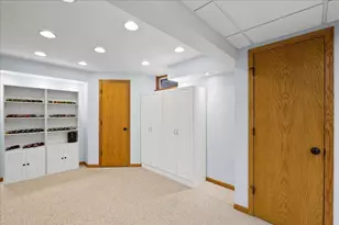 9204 Bryan Ln, Crown Point, IN 46307 - Photo 34