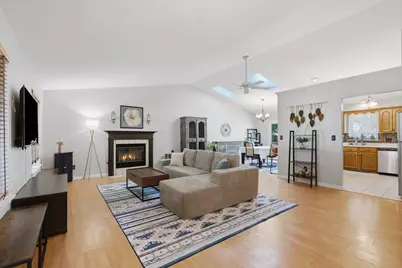 2770 Tulip Lane, Hobart, IN 46342 - Photo 6