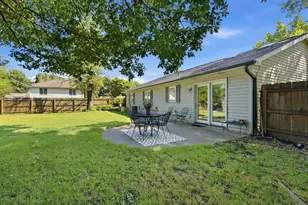 2770 Tulip Ln, Hobart, IN 46342 - Photo 28