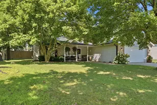 2770 Tulip Ln, Hobart, IN 46342 - Photo 2