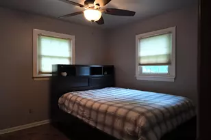 1115 S Colorado St, Hobart, IN 46342 - Photo 14