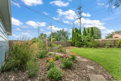 8711 Manor Avenue, Munster, IN 46321 - Photo 28