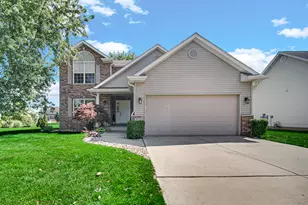 2253 Blarney Stone Dr, Valparaiso, IN 46385 - Photo 1
