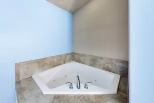 3738 W 68th Ave, Merrillville, IN 46410 - Photo 16