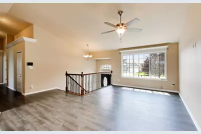 3738 W 68th Avenue, Merrillville, IN 46410 - Photo 4