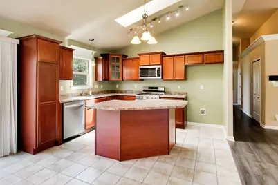 3738 W 68th Avenue, Merrillville, IN 46410 - Photo 8