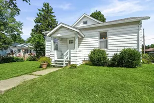 156 Erie St, Valparaiso, IN 46383 - Photo 2