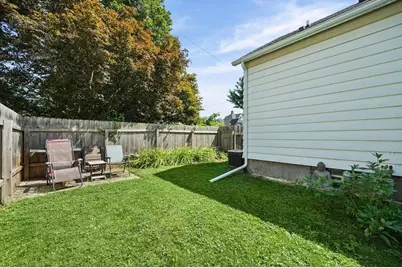 156 Erie Street, Valparaiso, IN 46383 - Photo 20