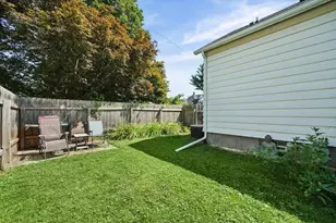 156 Erie St, Valparaiso, IN 46383 - Photo 20