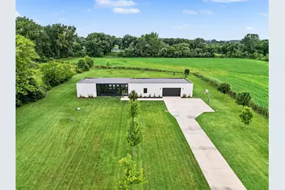 691 W State Road 130, Hobart, IN 46342 - Photo 32