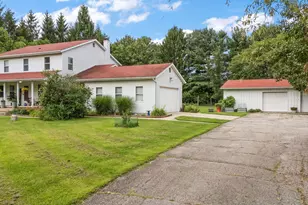 658 N Old Suman Rd, Valparaiso, IN 46383 - Photo 4
