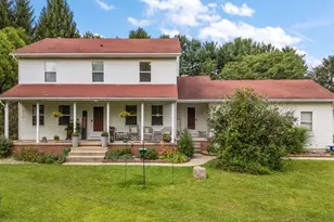 658 N Old Suman Rd, Valparaiso, IN 46383 - Photo 2