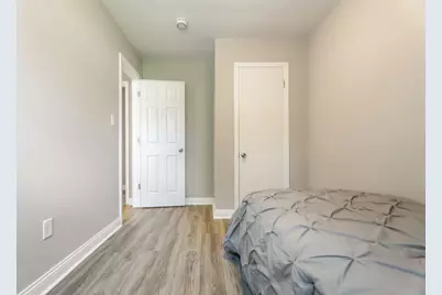 7503 Chestnut Avenue, Hammond, IN 46324 - Photo 8