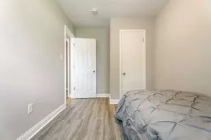 7503 Chestnut Ave, Hammond, IN 46324 - Photo 8