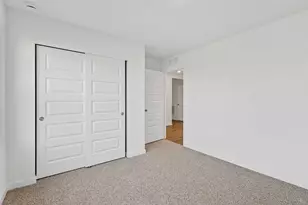6 Maximillian Dr, Hobart, IN 46342 - Photo 36