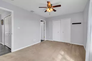 883 Flagstone Dr, Dyer, IN 46311 - Photo 16