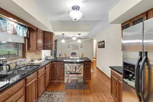 3688 N Promenade Cir, La Porte, IN 46350 - Photo 14