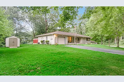 3688 N Promenade Circle, La Porte, IN 46350 - Photo 4