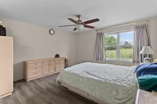8661 Van Buren St, Merrillville, IN 46410 - Photo 14