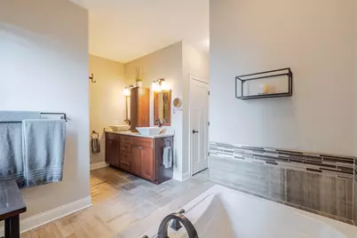 8910 W 97th Place, Saint John, IN 46373 - Photo 24