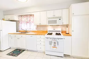 1424 N Broad St, Griffith, IN 46319 - Photo 6