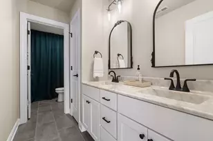 5927 Dune Harbor Dr, Portage, IN 46368 - Photo 50