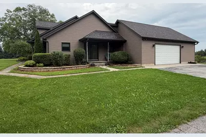 9371 W 159th Avenue, Lowell, IN 46356 - Photo 2