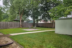 502 Wilshire Ave, Michigan City, IN 46360 - Photo 8
