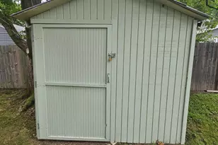 502 Wilshire Ave, Michigan City, IN 46360 - Photo 6