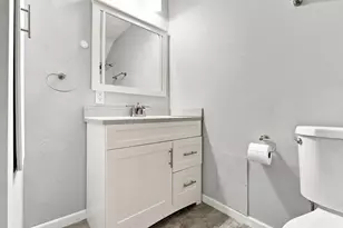 133 N Jackson St, Crown Point, IN 46307 - Photo 20