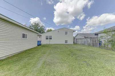 3010 100th Place, Highland, IN 46322 - Photo 4