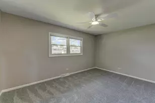 3010 100th Pl, Highland, IN 46322 - Photo 12