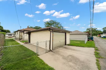 7525 Maryland Avenue, Hammond, IN 46323 - Photo 24