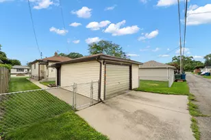 7525 Maryland Ave, Hammond, IN 46323 - Photo 24