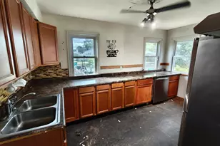 5019 Adams St, Gary, IN 46408 - Photo 12